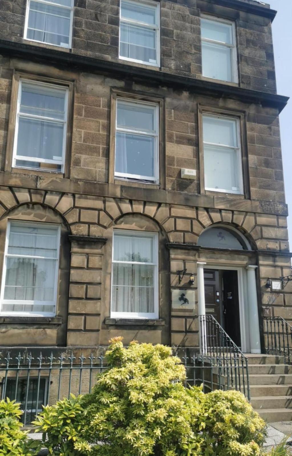 Edinburgh Travel Guest House מראה חיצוני תמונה