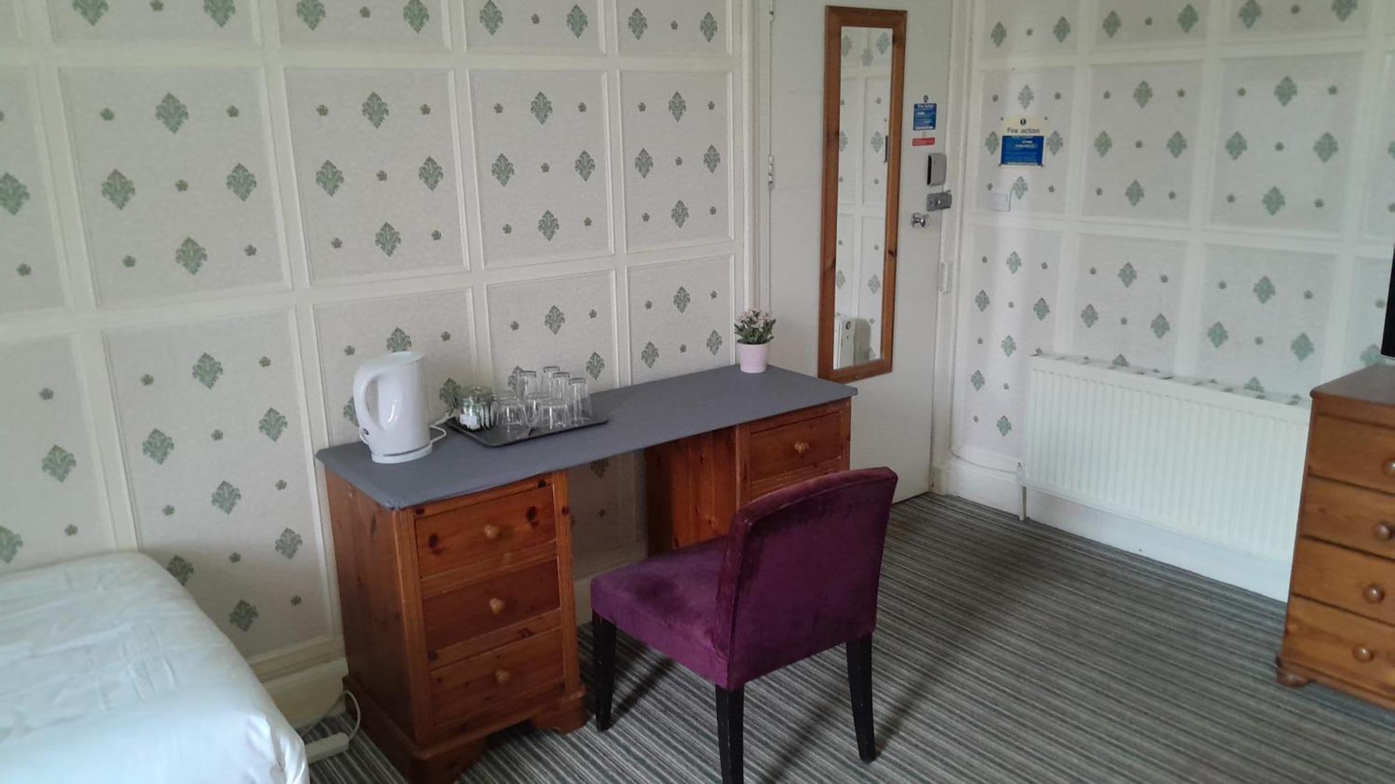 Edinburgh Travel Guest House מראה חיצוני תמונה