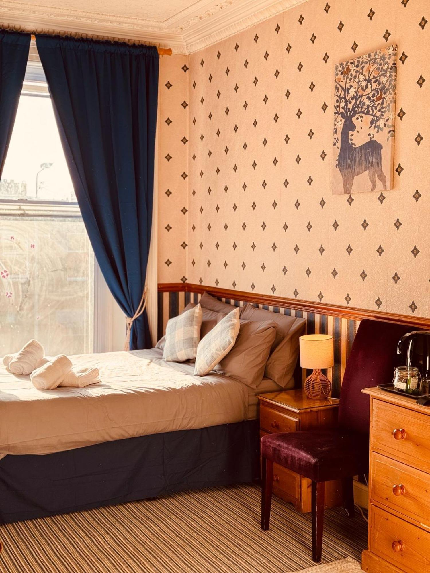 Edinburgh Travel Guest House מראה חיצוני תמונה