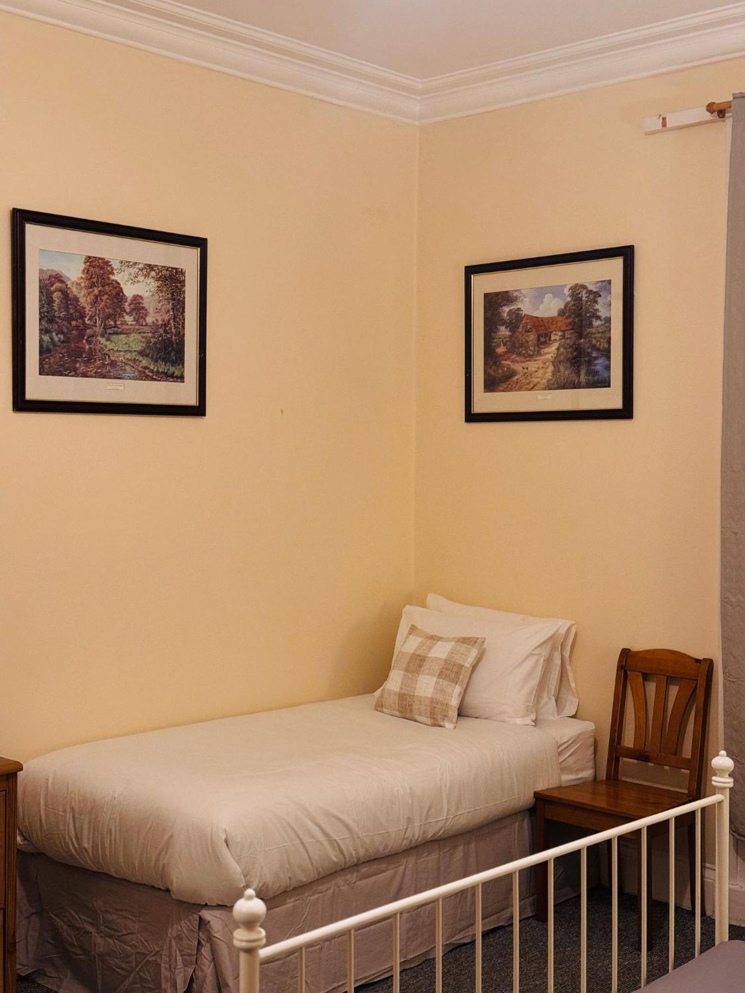 Edinburgh Travel Guest House מראה חיצוני תמונה
