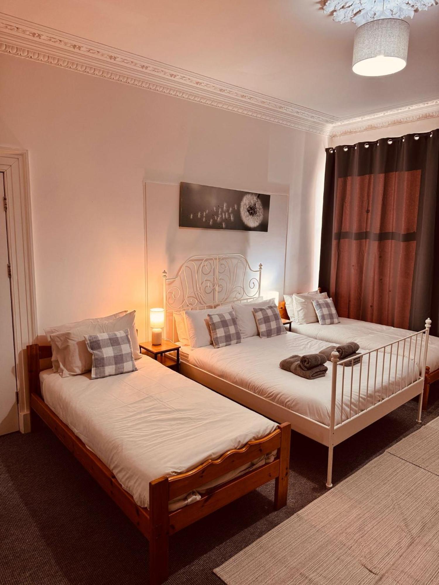 Edinburgh Travel Guest House מראה חיצוני תמונה