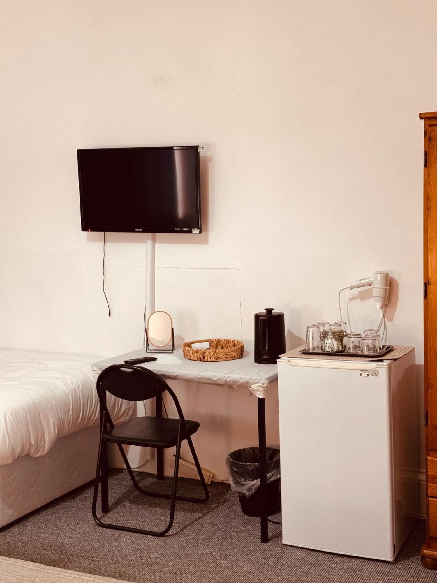 Edinburgh Travel Guest House מראה חיצוני תמונה