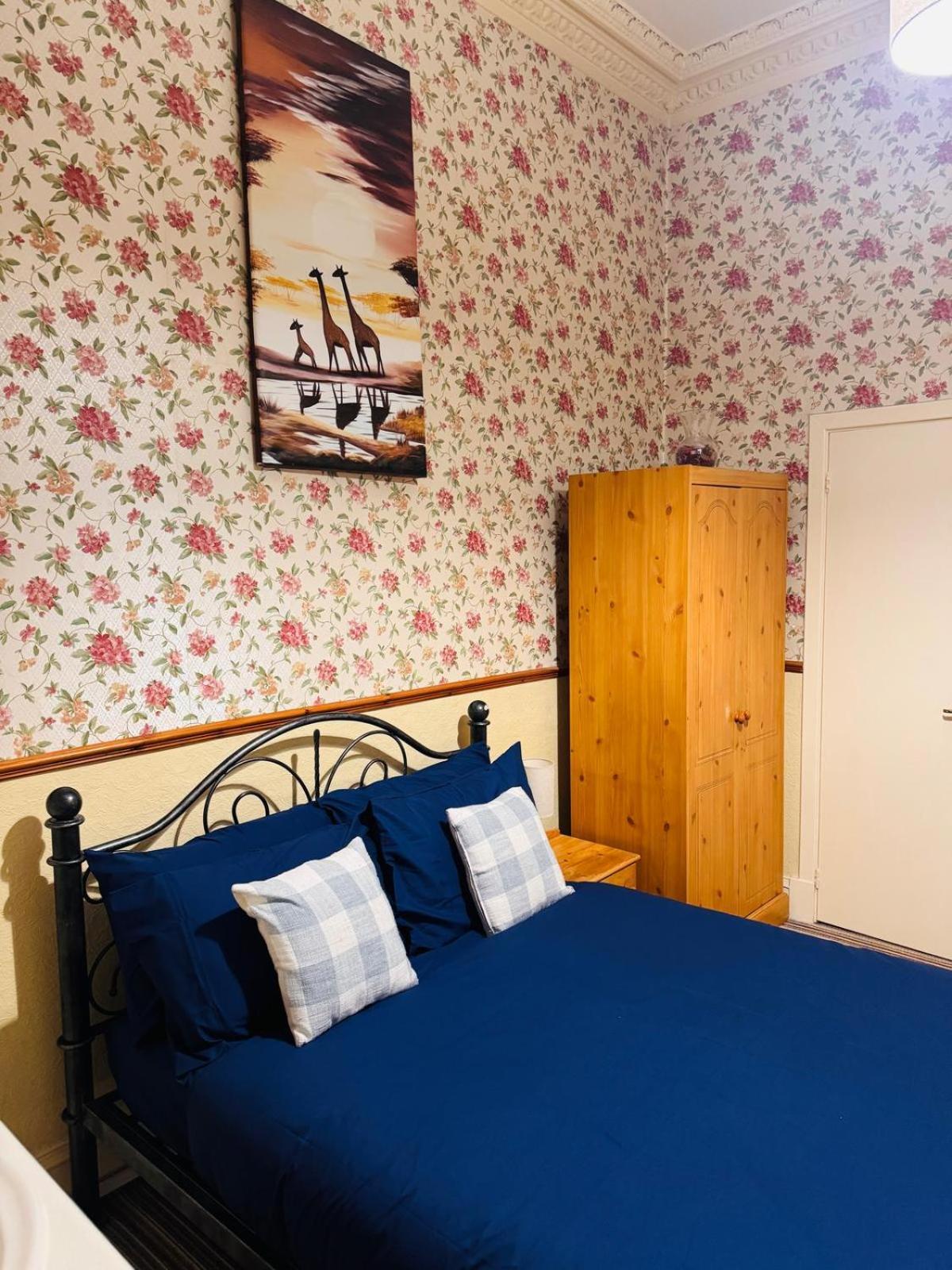 Edinburgh Travel Guest House מראה חיצוני תמונה
