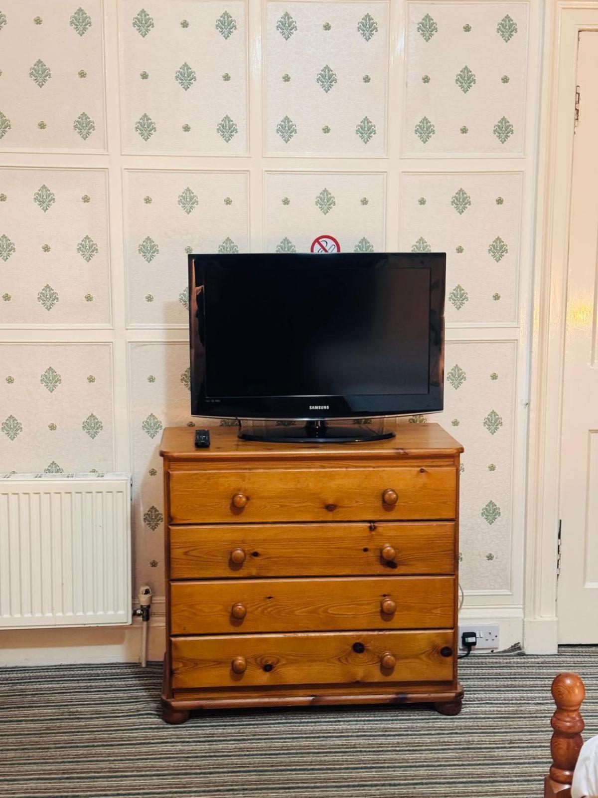 Edinburgh Travel Guest House מראה חיצוני תמונה