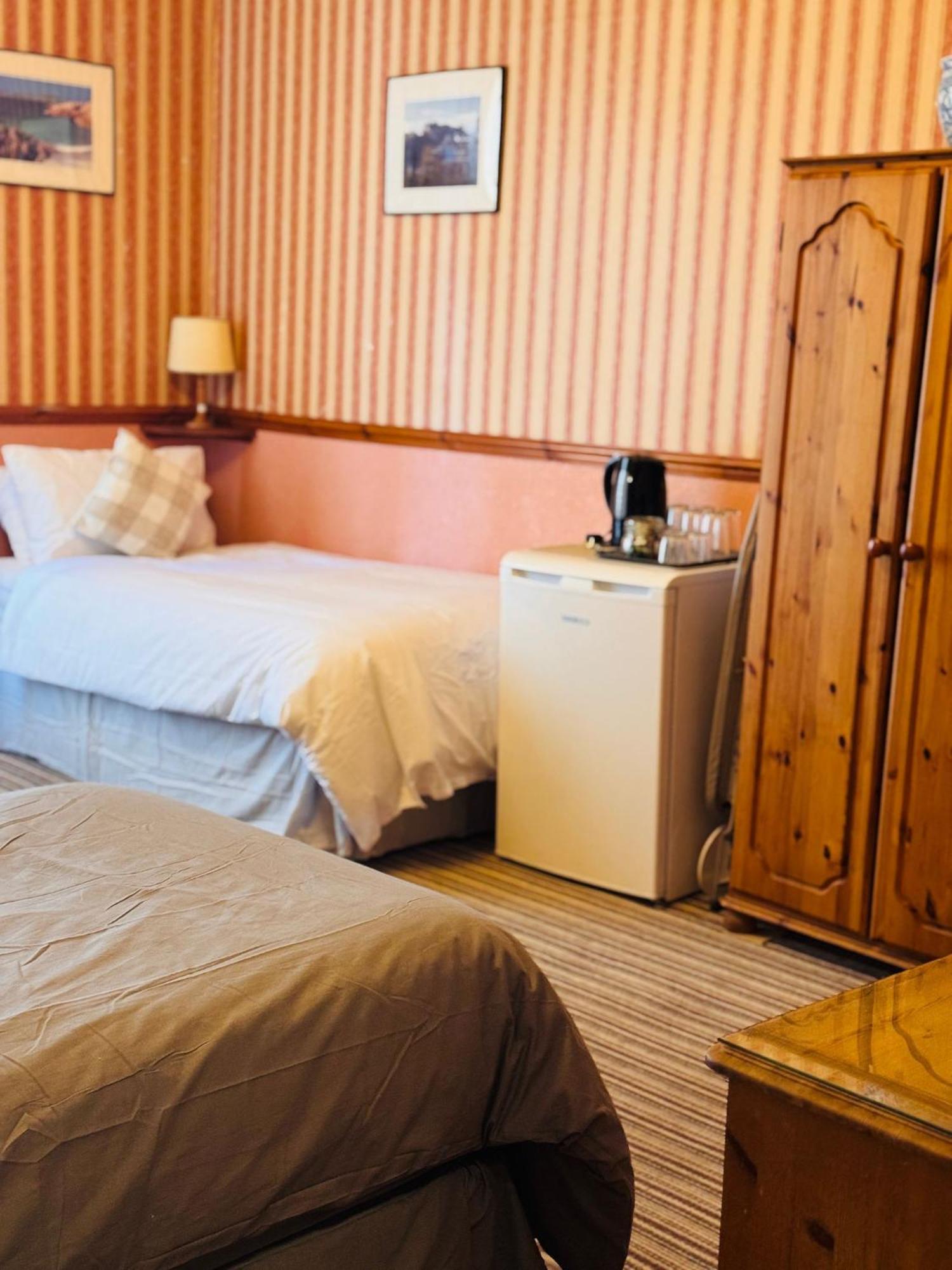 Edinburgh Travel Guest House מראה חיצוני תמונה