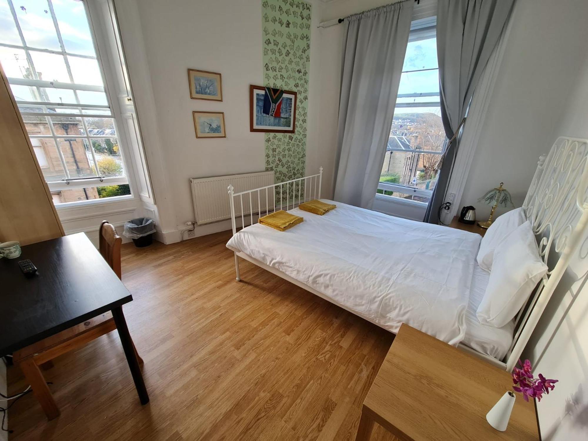 Edinburgh Travel Guest House מראה חיצוני תמונה